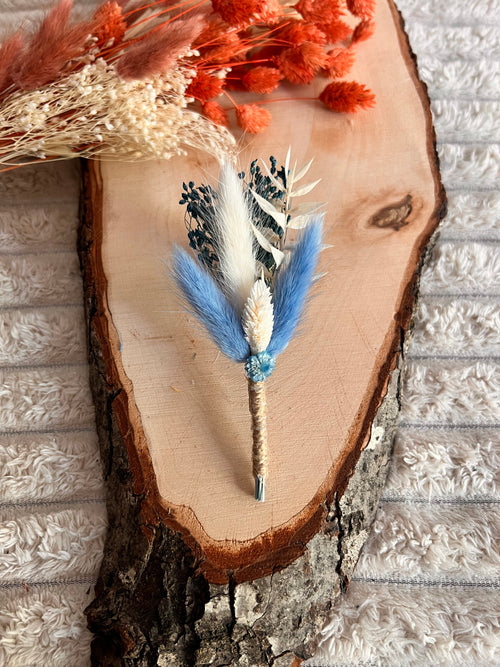 Boutonnière Homme en Fleurs Séchées | Bleu et Blanc | Mariage & Cérémonie