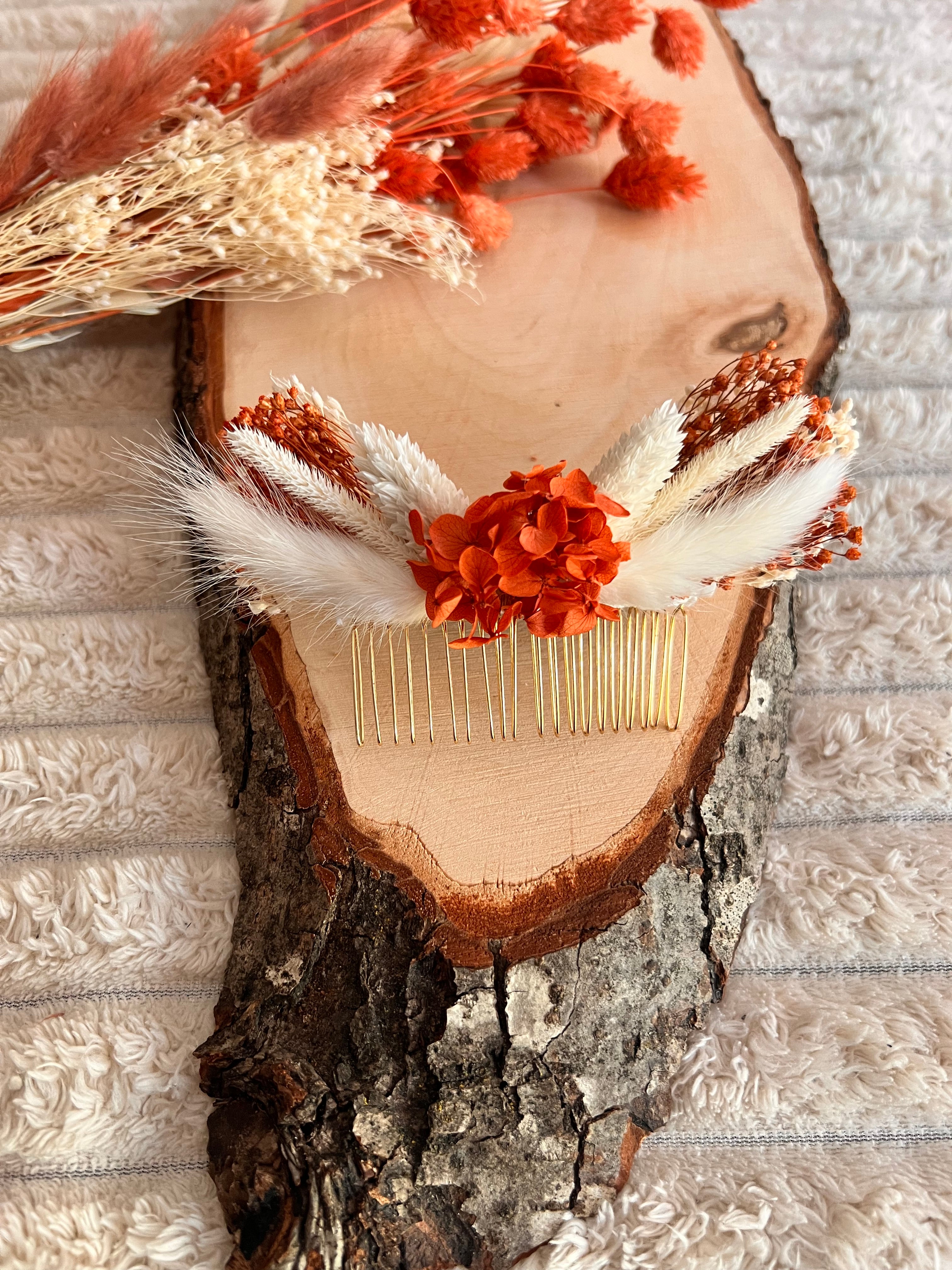 🌸 Peigne de cérémonie Fleurs séchées – Terracotta et blanc 🌸