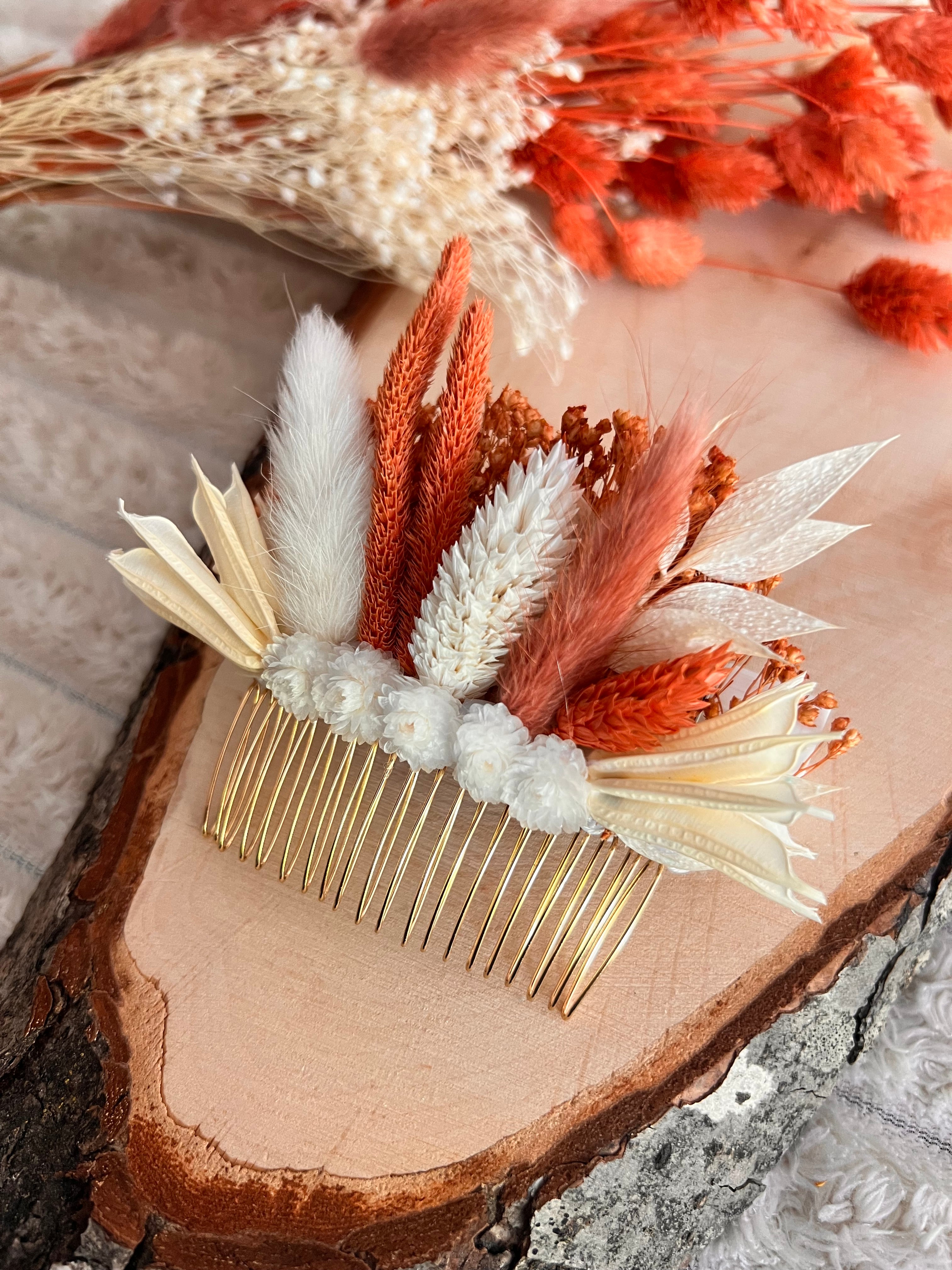Peigne de cérémonie en Fleurs séchées | Terracotta, Orange et Blanc | Femme