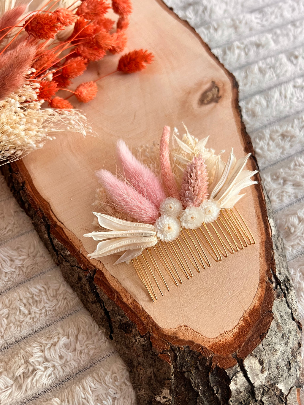 Peigne de Cérémonie en Fleurs Séchées | Rose Poudré et Blanc Ivoire | Femme